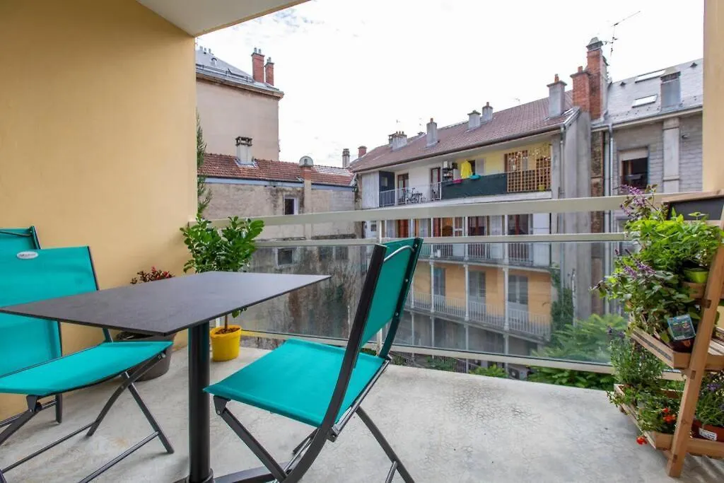 Appartement Terrasse Stella Casino Centre Classe 3 Etoiles Aix-les-Bains