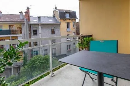 Appartement Terrasse Stella Casino Centre Classe 3 Etoiles Aix-les-Bains Apartment