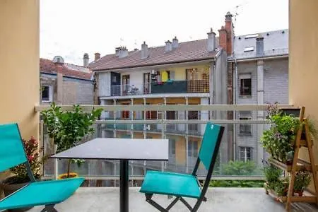 Appartement Terrasse Stella Casino Centre Classe 3 Etoiles Aix-les-Bains